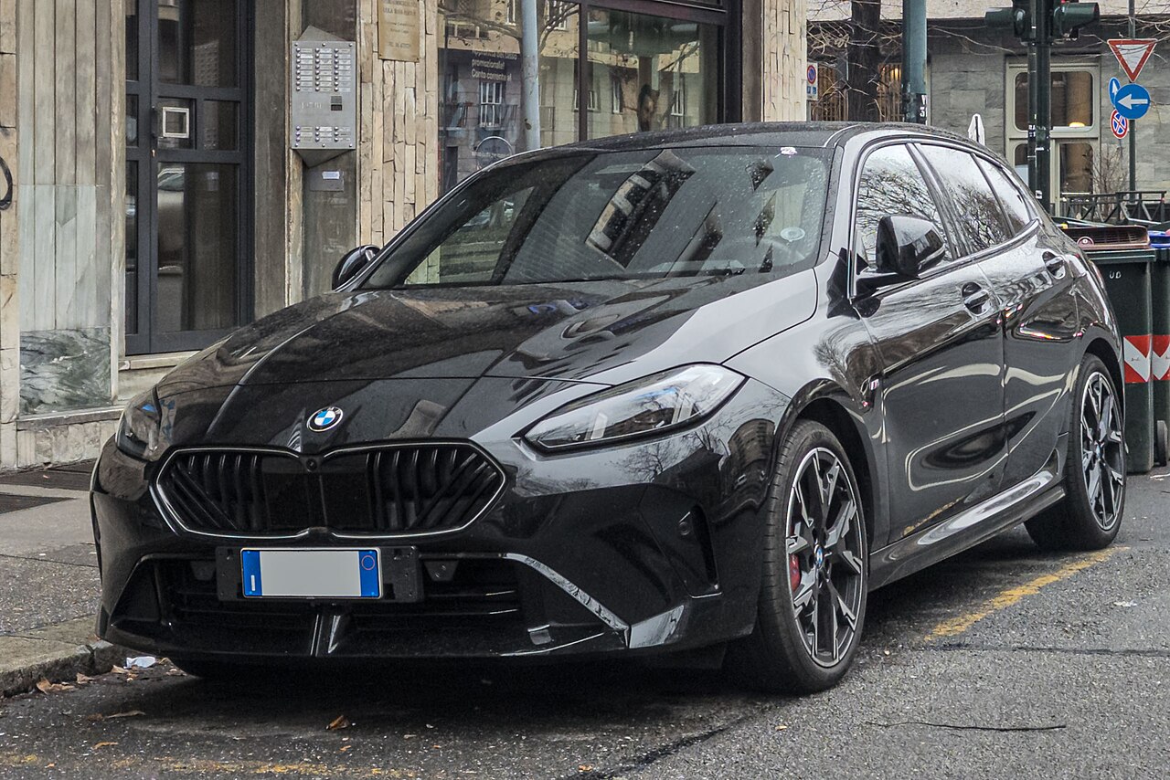 BMW 1-serien — exteriör profil