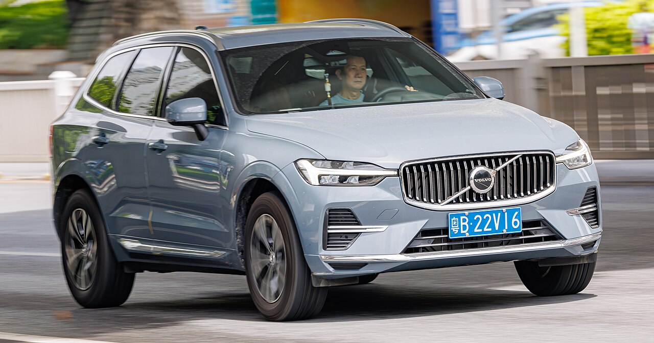 Volvo XC60 — exteriör och profil