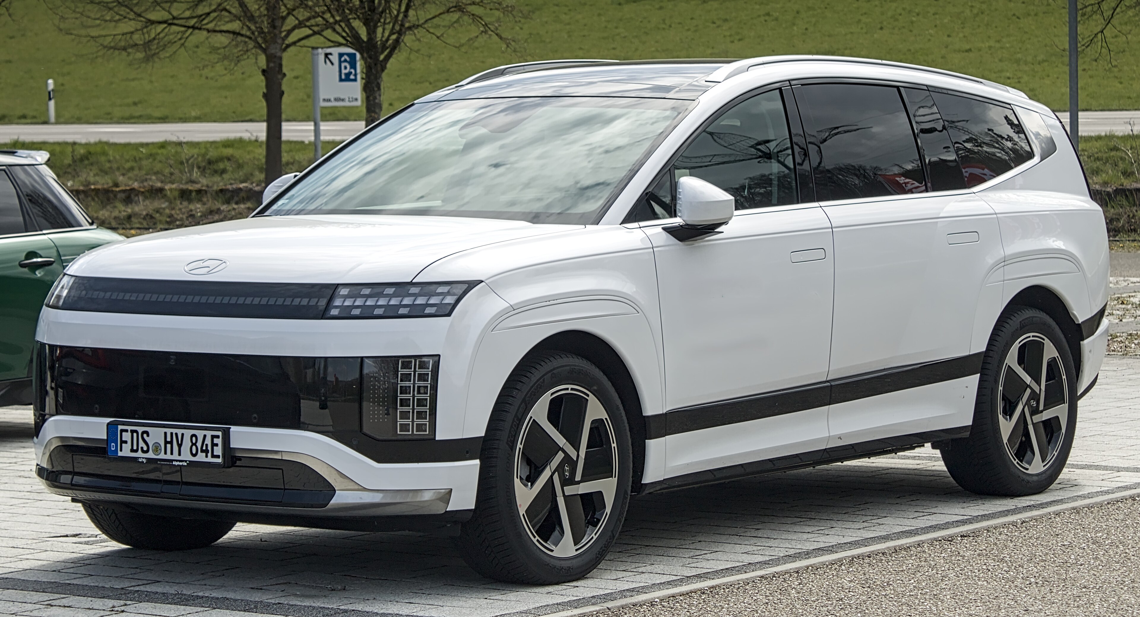 Hyundai Ioniq 9